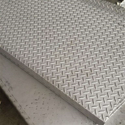 Sıcak Haddelenmiş 304 Paslanmaz Çelik Kabartmalı Levhalar 1500 * 6000mm 10mm Kaymaz
