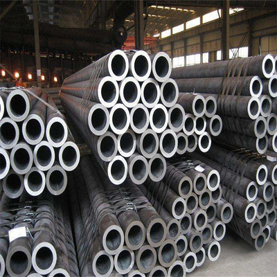 Q345B SUS Parlak Dikişsiz Siyah Çelik Boru 57mm OD 9mm Kalın AISI Tüp