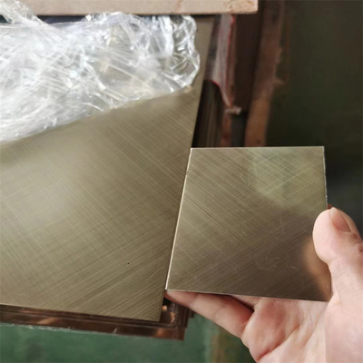 304 Paslanmaz Çelik Renkli Plaka AISI Özelleştirilmiş Yüzey Çeşitli Renk 1500 * 6000mm Boyut 2mm Kalınlık