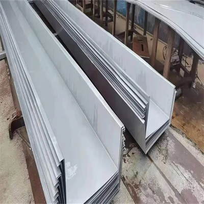 304 Paslanmaz Çelik Çatı Oluğu 2.5mm Kalınlık ASTM Standart Soğuk Haddelenmiş Kutu Oluk Özel Tipler