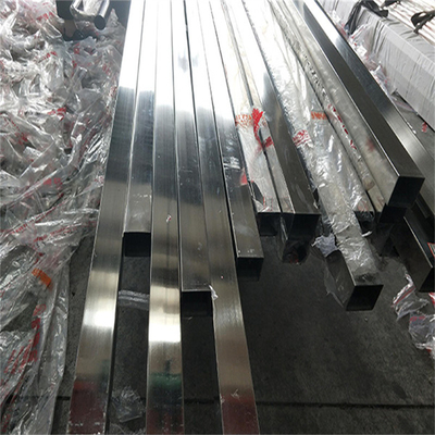 100*100*5mm Paslanmaz Çelik Kare Borular 304 Cilalı Veya Fırçalanmış Saç Çizgisi 8K Yüzey
