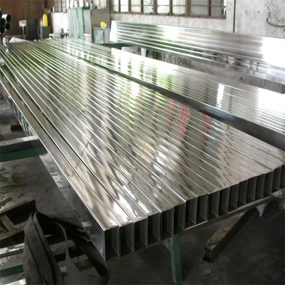 100*100*5mm Paslanmaz Çelik Kare Borular 304 Cilalı Veya Fırçalanmış Saç Çizgisi 8K Yüzey