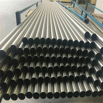 304 Paslanmaz Çelik Borular 0.8-100mm Kalınlık Standart Veya İsteğe Göre Bağlantı Şekli