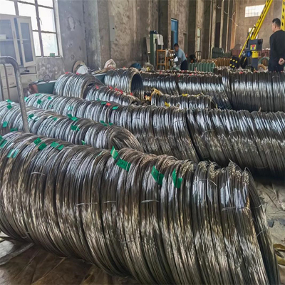 Austenitik Paslanmaz Çelik Teller Yüksek Çekim Gücü Yüksek Kırılma Gücü SS Teller 0.1-14mm Diametresi Özel Paketleme