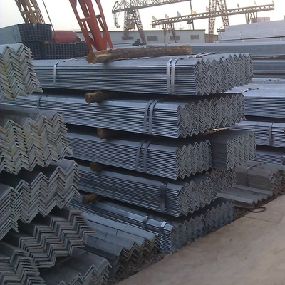 40x5mm Sıcak Dolaşımlı Karbon Çelik Yapısal Bölümler ASTM A36 Hafif Çelik Köşesi Çubuğu Özel Sınıf