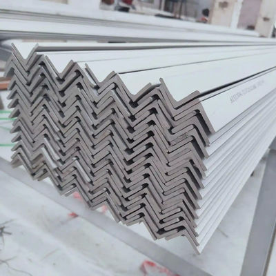 50*6mm 316L paslanmaz çelik açı çubuğu Endüstri Binaları için Sıcak Dolaştırılmış